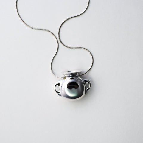 Olla Necklace