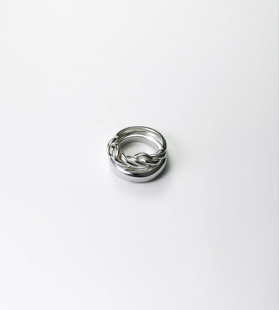 Hilos Entrelazados Ring & Thin Stackable Ring