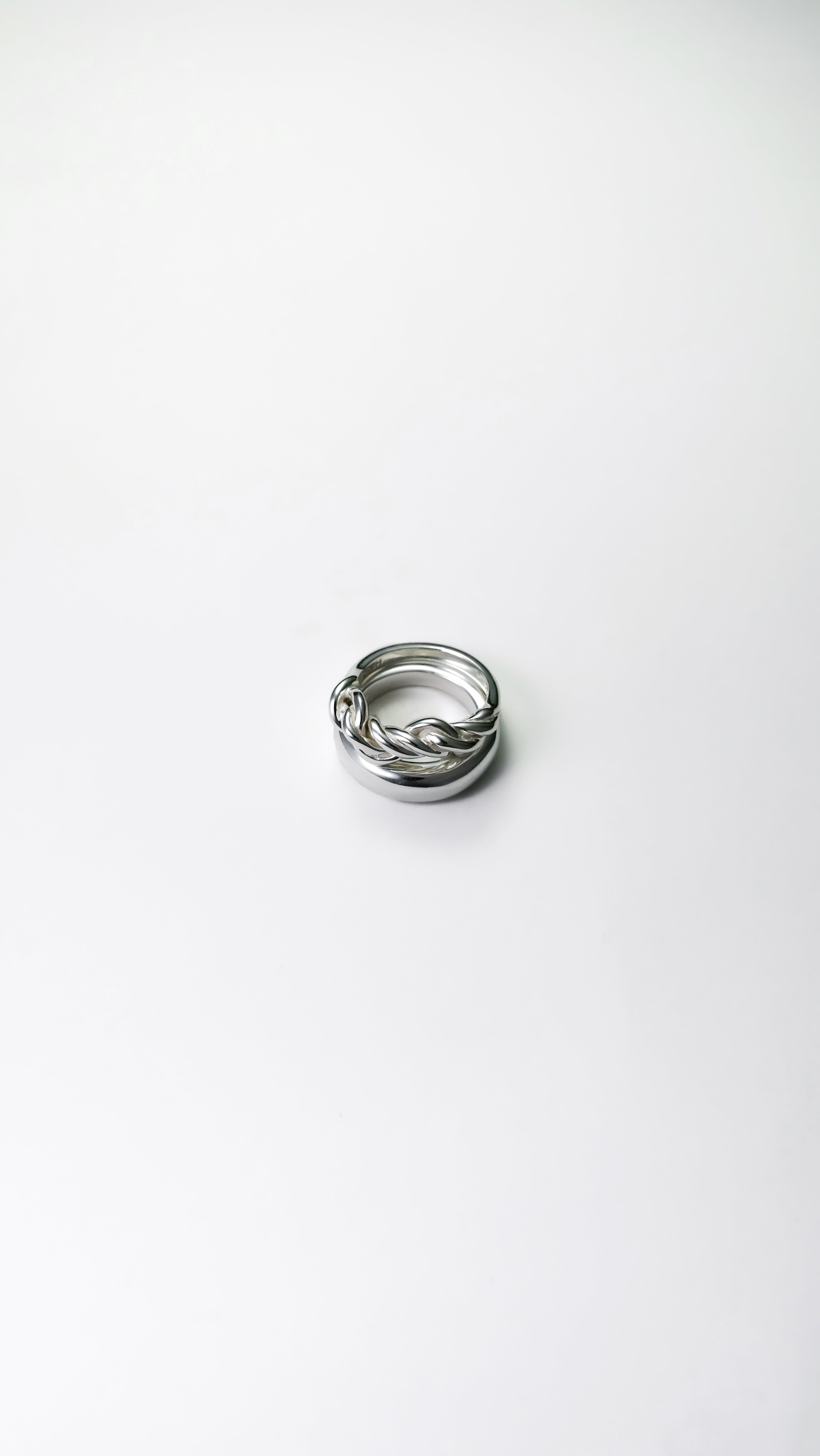 Hilos Entrelazados Ring & Thin Stackable Ring